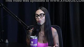 didy reis got hacked and discovered she's an exhibitionist while recording with maximo garcia 😏🔥