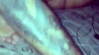 Pokazuję rogaczowi jak lizać jego dziwkowatą żonę