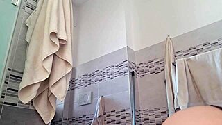 latina hottie masturbates while cleaning in panties