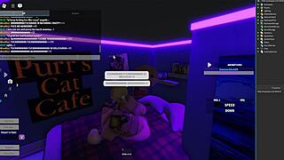 Futa dominantly fucks huge lesbian ass in studio