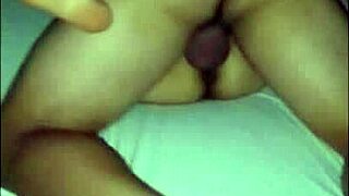 Karina Casada Em Menage Com Dois Novinhos