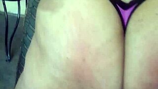 Mi puta nalgona enjoying a casual night out