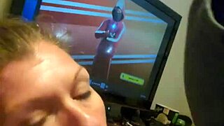 Divinity Gives A Deepthroat Facial