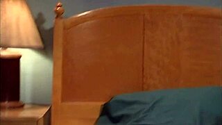 Fucking that blonde milf mom doggystyle feels so good! 😍