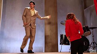 Lexi’s Tight Ass Shines in Sexy Leggings