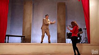 Lexi’s Tight Ass Shines in Sexy Leggings