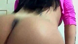 Angel lima dan�ando funk mostrando a buceta