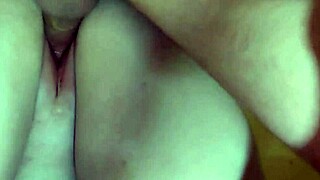 Screaming Slut Orgasms 20 Times in Minutes