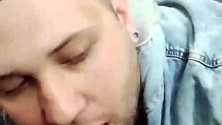 Mamada Intensa na Escada de Emergência do Shopping com Oputosp