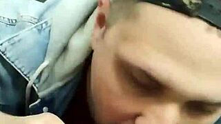 Mamada Intensa na Escada de Emergência do Shopping com Oputosp