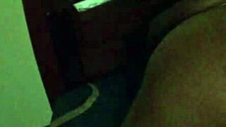 Narodeninová oslava nevlastnej sestry s nevlastným bratom sa zmení na divokú s creampie doma!