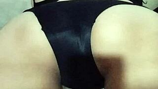 WhatsApp chat with my friend oscar's boss, i fuck her again... oops