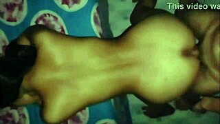 She moans during her creamy orgasm from oral pleasure on wet shaved pussy