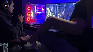 Feleség verseng a Marvel Spider-Man 2 ellen felirattal