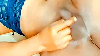 wanna see flat chest shemale’s anal orgasm?