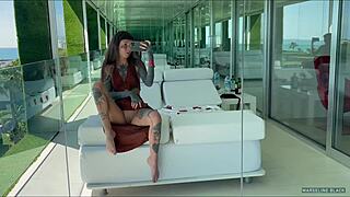 I filmed myself fingering anal outdoors until I came