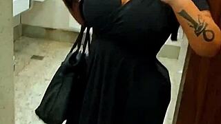 angel lima masturbating in the shopping center with a plug