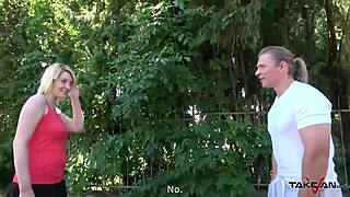 Damn, this pick-up whore got cumshots all over in the van backseat!