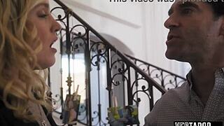 Busty milf threesome 😍