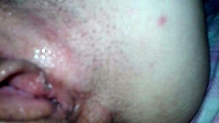 Explore Joice's pussy orgasm with toys and vibrator instructions