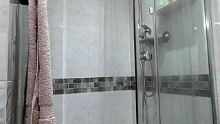 Enormous Tits in Shower Lead to Explosive Mouth Finish