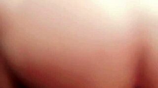 I soo love my tight pussy on this big dildo after watching that movie.