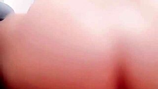 I soo love my tight pussy on this big dildo after watching that movie.