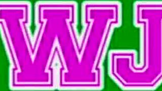 Alluring babe sucks cock erotically, crumbling male defenses