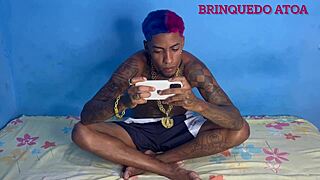 Hot brunette calls me to fuck her pussy on X videos!