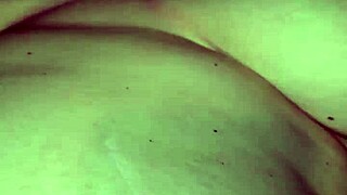 milf eats pussy to taste her sweet juice