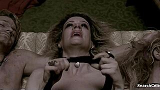 Hey, remember Sarah Paulson and Lindsay Pulsipher getting steamy in American Horror Story?