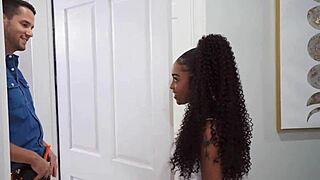 Bunk Banging the Handyman with Deepthroat and Doggystyle Action