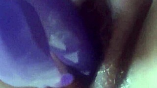 She moans during morning creampie with dildo