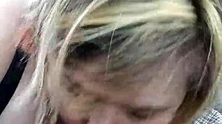 Oh Wow, BBW Wife Liz Giving Blowjob On Roadside!