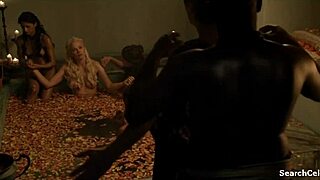 Lucy Lawless and Lesley-Ann Brandt topless in Spartacus 2010-2013