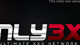 i see yulia latishova and alex in anal masturbation