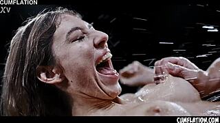 Nie mogę się nasycić spermą, napełnij mnie więcej, Steve! Gorąca fantazja z spermą na cyckach i połykaniem.