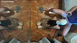 see this latina milf blowjob on her knees?