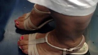 hey, check these mature feet in solo action