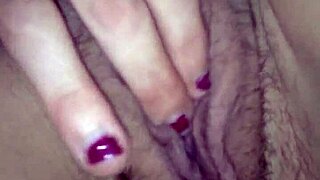 Katrina Fingers Her Serena So Intensely!