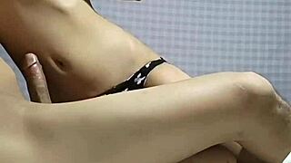 Tiny Pinay screams, 'fuck me hard because I'm too horny!'