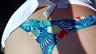 Puta Mexicana Enseña El Culo En Público Y Se Lo Manosean A Placer