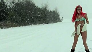 Small Waist Teen With Piercing And Hairless Pussy Reaches Orgasm While Cooling Down With Exhibitionist Legs And Tits