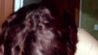 la madrastra más sexy seduce a su hijastro?