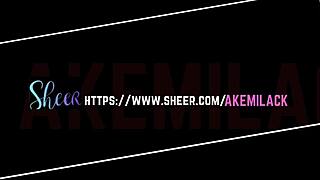 Esguichando com pepino no quarto do meu ex