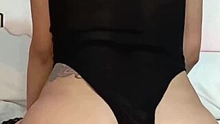 Big Ass Colombian Shakes And Masturbates For You