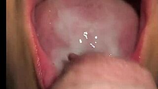 colombiana sabrinafoxy inicia semana con novio