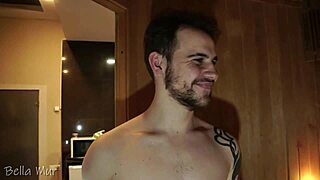 Curvy hottie meets stranger for fucking in public sauna