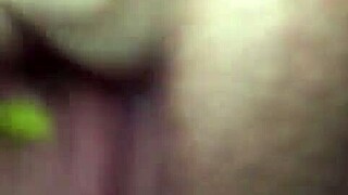 siririca tells the story of a seductive prostitute in action