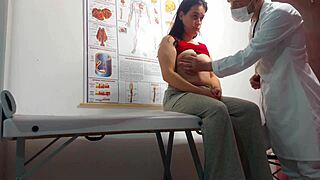 Whoa, gynecologist fingers butt and screws patient hard! 😳